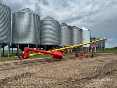 2010 Westfield MK 100-71 10 in x 71 ft Swing مسمار الحبوب