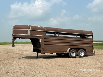1990 Lift-Off 16 ft T/A Gooseneck Remolque para ganado