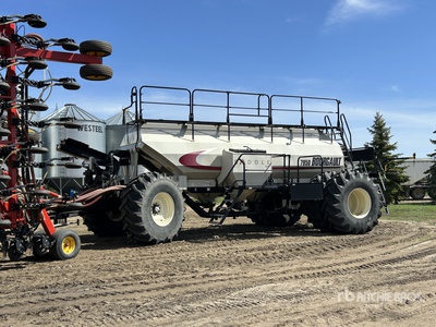 2015 Bourgault 7950 Tow-Behind Carrello pneumatico