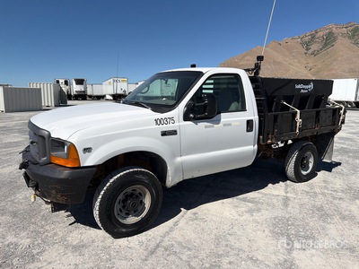 1999 Ford F-250 XL 4x4 Flatbed Truck