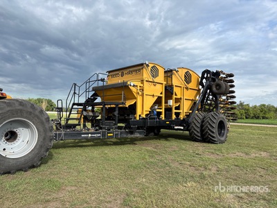 2025 SeedMaster Ultra SR 60 ft Sembradora Neumática Combinada