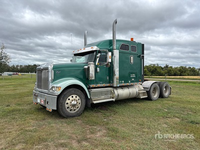 2008 International 9900i Eagle 3- Achs Sattelzugmaschine mit Schlafkabine