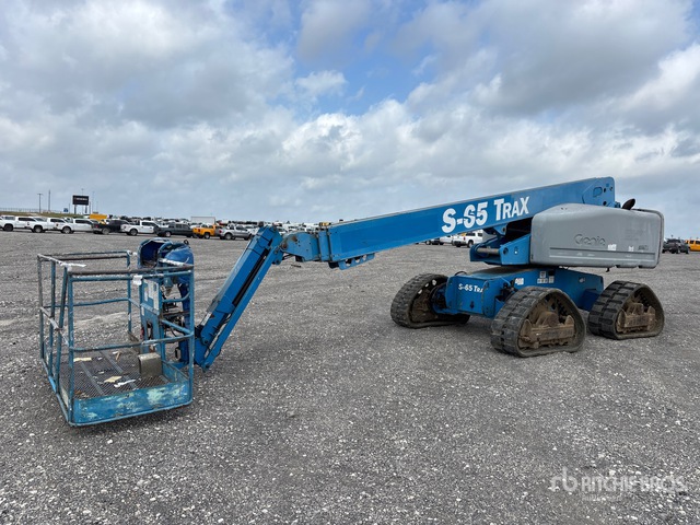 2011 Genie S-65TRAX Crawler Diesel Telescopic Boom Lift