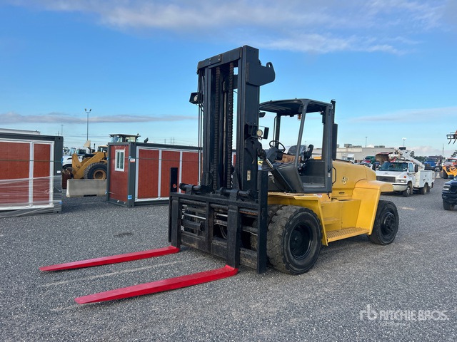2008 Hyster H300HD 27550 lb Pneumatic Tire Forklift