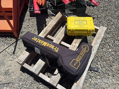 2014 Schonstedt Tracemaster II Locating Equipment