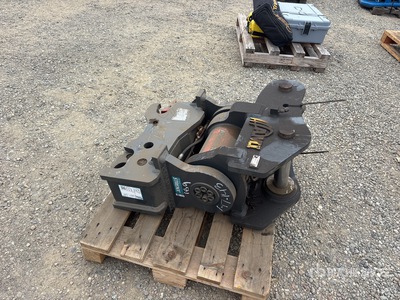 2023 Powertilt Quick Coupler