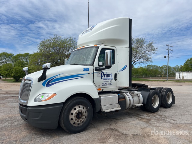 2021 International LT625 6x4 T/A Day Cab Truck Tractor