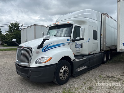 2018 International LT625 6x4 T/A Sleeper Truck Tractor