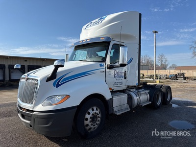 2018 International LT625 6x4 Tracteur routier