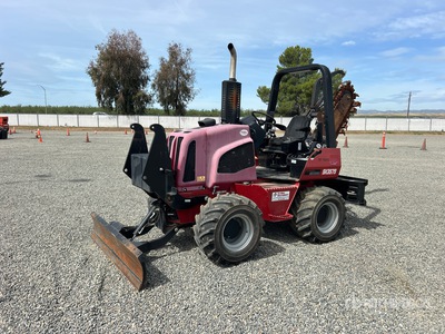 2015 Toro RT600 Trencher