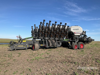 2023 Fendt Momentum FTPM31-15 Split 31 Row Planter