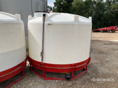 Free Form 1250 gal Poly Liquid Fertilizer Tanque