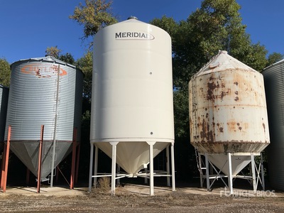 2019 Meridian M1620 +/- 4100 bu Hopper Grain Bin
