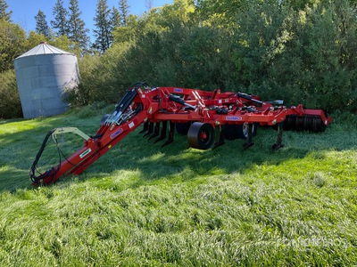 2011 Sumo 9 LGSUB 18 ft 9 Shank Subsoiler