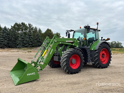 2022 Fendt 718 Vario Tracteur agricole 4WD