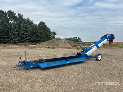 2015 Brandt Grain Deck 15 in x 30 ft Transportador de granos