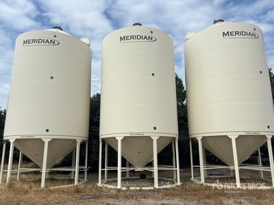 2017 Meridian MGM4000 +/- 4000 bu Hopper Contenedor de grano