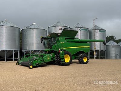 2017 John Deere S680 Cosechadora