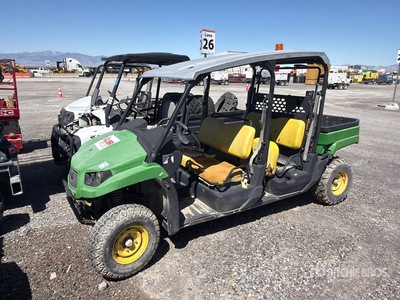 2013 John Deere XUV 550 S4 4x4 Vehículo utilitario (Inoperable)