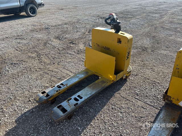 2022 Yale MPW065SEN12T2748 6500 lb Electric Pallet Jack