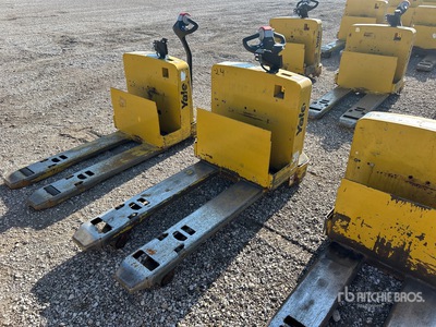 2022 Yale MPW065-E 6500 lb Electric Pallet Jack