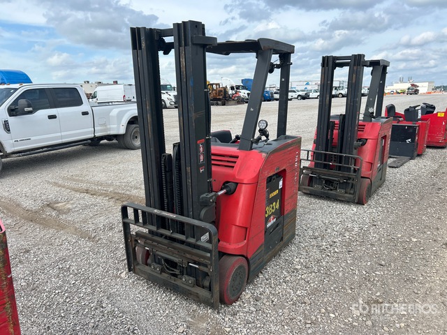 2022 Raymond 425-C35TT 3500 lb Reach Truck