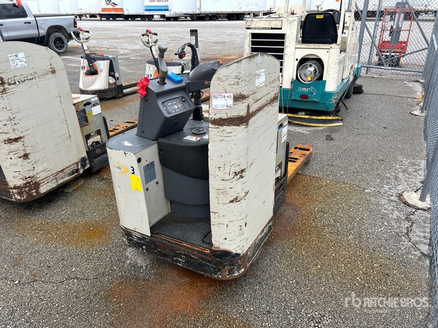 2021 Crown PR4500-60 6000 lb Electric Pallet Jack