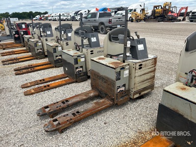 2021 Crown PR4500-60 6000 lb Electric Pallet Jack