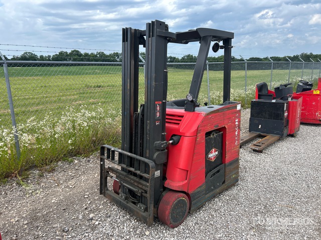 2022 Raymond 425-C35TT 3500 lb Reach Truck