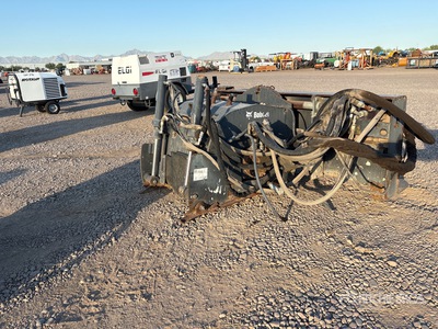 Bobcat 24 28 in Skid Steer Planer