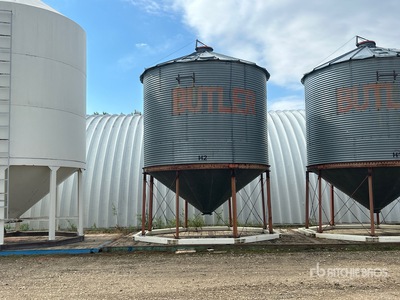 Butler +/- 1650 bu 4 Ring Hopper Getreidebehälter