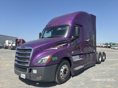 2021 Freightliner Cascadia 126 6x4 T/A Sleeper Truck Tractor