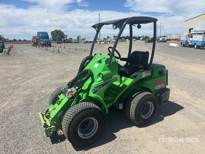2023 Avant 528 Wheel Loader