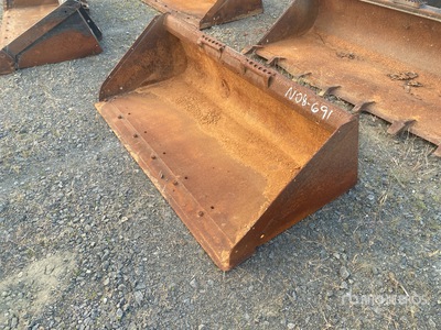 67 in General Purpose Skid Steer Bucket