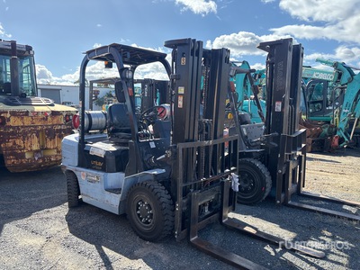 Utilev UT25P Forklift