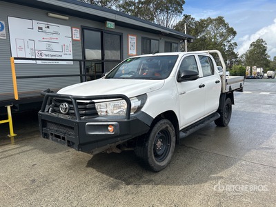 2020 Toyota Hilux SR 4x4 Dual Cab Pickup