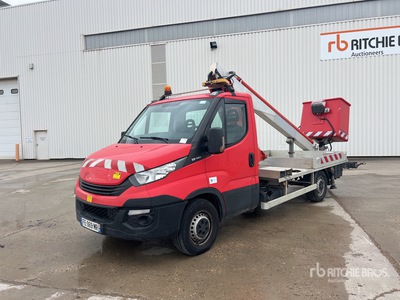 2019 Multitel 160ALU 16 m on 2019 Iveco 4x2 Camion Nacelle Camion Nacelle