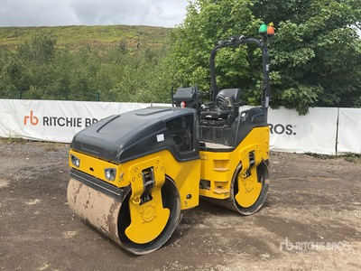 2015 Bomag BW135AD-5 Rodillo Tándem