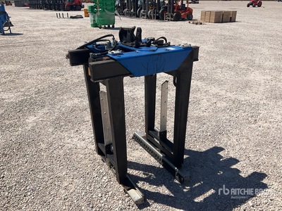 2021 Kinshofer KM332V1100 hydraulic clamp ملحقات رافعات متنوعة