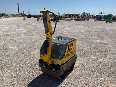 2017 Wacker Neuson RD7 مدحلة يدوية