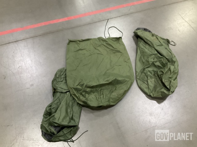 (661) Clothing Bags