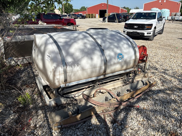 Chemical Containers Sprayer 750 gal skid mounted Estate Sprayer