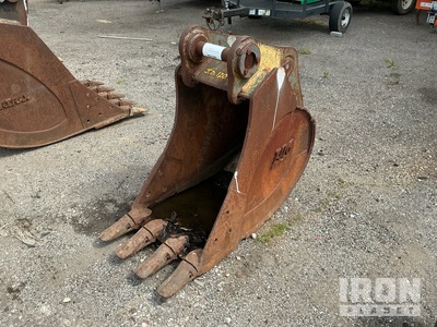 TAG 20 in Digging Excavator Bucket - Fits John Deere