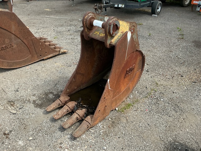 TAG 20 in Digging Excavator Bucket - Fits John Deere