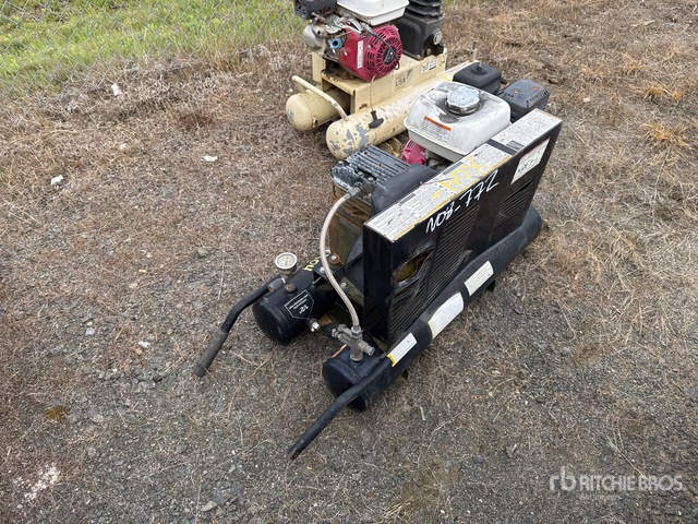 Black Diamond 8 gal Air Compressor