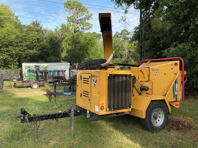 2019 Vermeer BC1000XL Tow-Behind Wood Chipper
