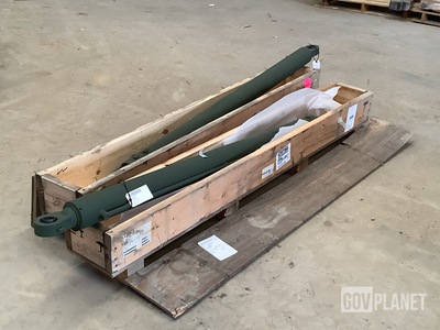 (2) JLG 6600324 Actuating Linear Cylinder Assemblies