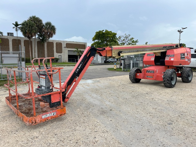 2013 JLG 660SJ 4WD Diesel Telescopic Boom Lift