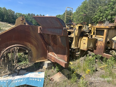Cat 836H Landfill Compactor - (Chassis Frame Only)