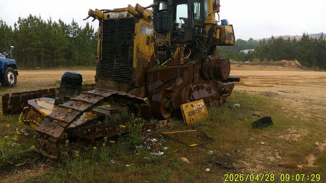 Cat D9T Crawler Dozer (Inoperable/Parts Only)